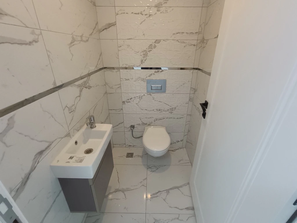 3+1 mermer görünümlü banyo